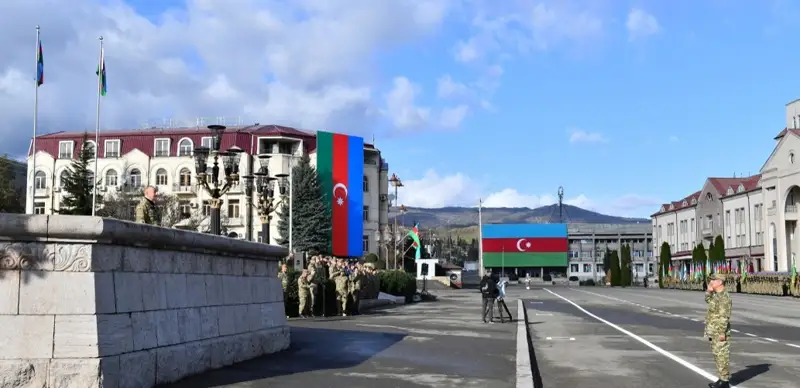 Азербайджан отмечает День победы