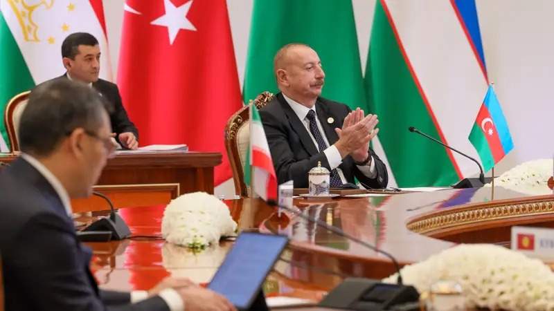 ҚР Бош вазири ИҲТ маконида транспорт-логистика тизимлари интеграциясини кучайтиришга чақирди Илҳом Алиев