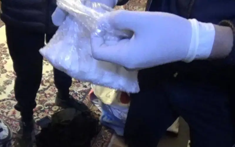 Наркокурьера из Тараза с крупной партией «синтетики» задержали в области Абай