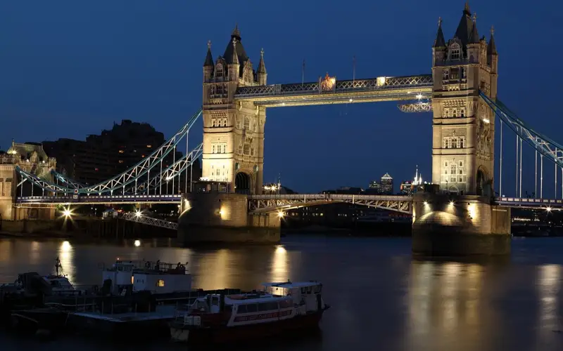 Londonda myńdaǵan adam Palestınany qoldap sherýge shyǵady