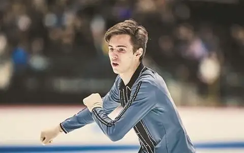 Казахстанец выиграл медаль Гран-при Китая по фигурному катанию