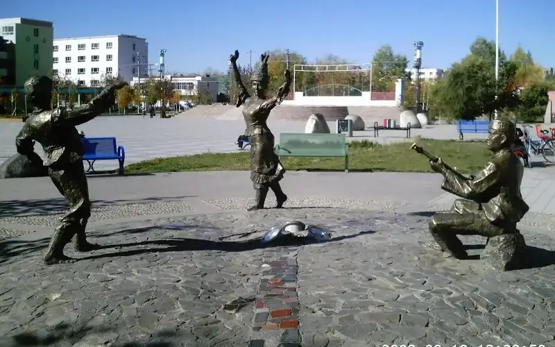 би