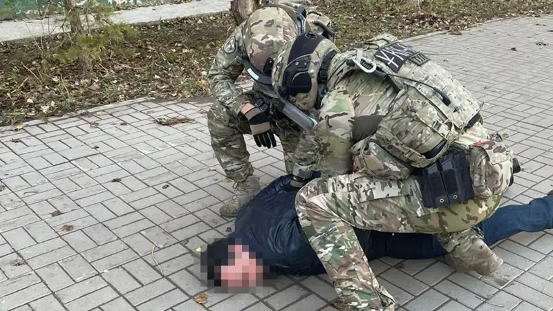 Экстремистік топ мүшелері
