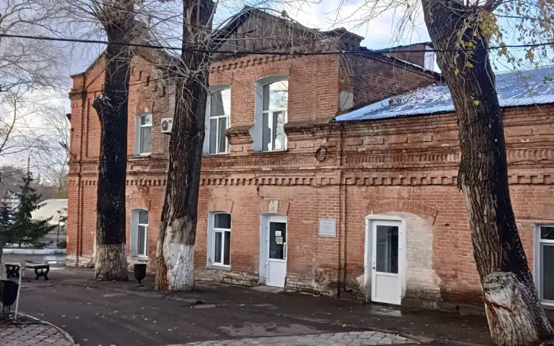 Tarıhı ǵımarat