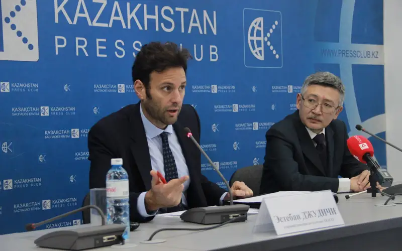 Контрабанда в РК растет, новые вызовы и пути решения предложили аналитики TRACIT