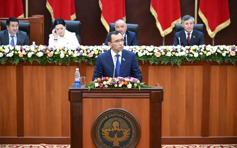 Маулен Ашимбаев в Бишкеке