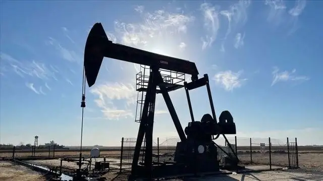 oil output