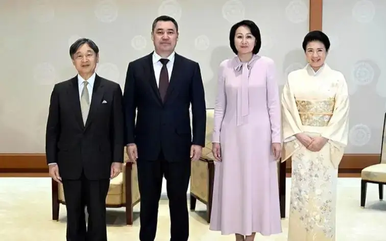 Садир Жапаров ва Император