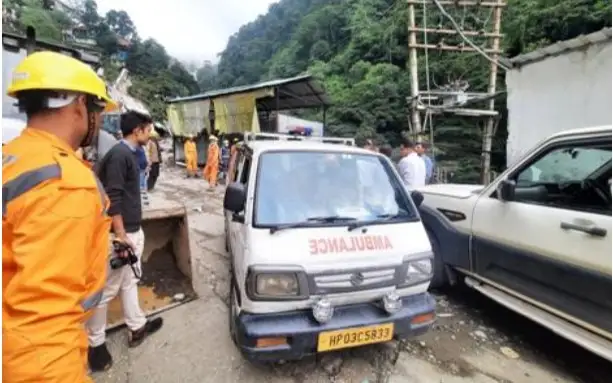 Ҳиндистон шимолидаги Гималай тоғи этагидан икки нафар Россия фуқаросининг жасади топилди