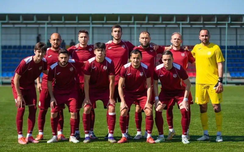 футбол