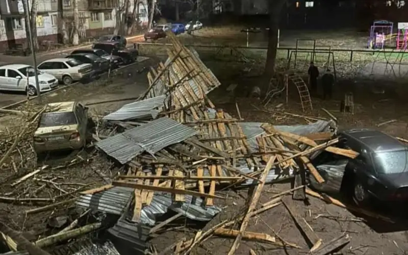 крышу снесло