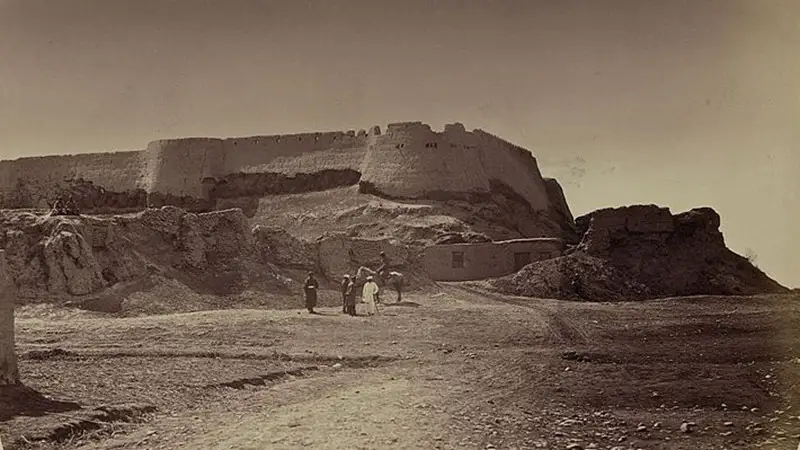 Минувшие века и современность в фотоснимках города Тараза