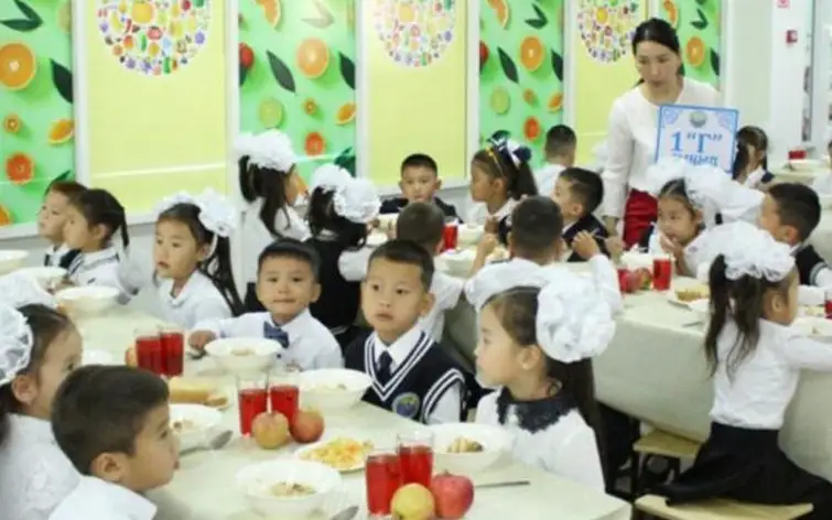 Контроль за качеством питания усиливают в казахстанских школах