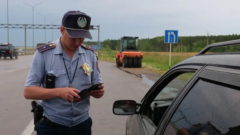 SQO-da júk tasymaldaýshylar «Bıdaıyq» ótkizý pýnktinde elektrondy kezek engizilýine qarsy