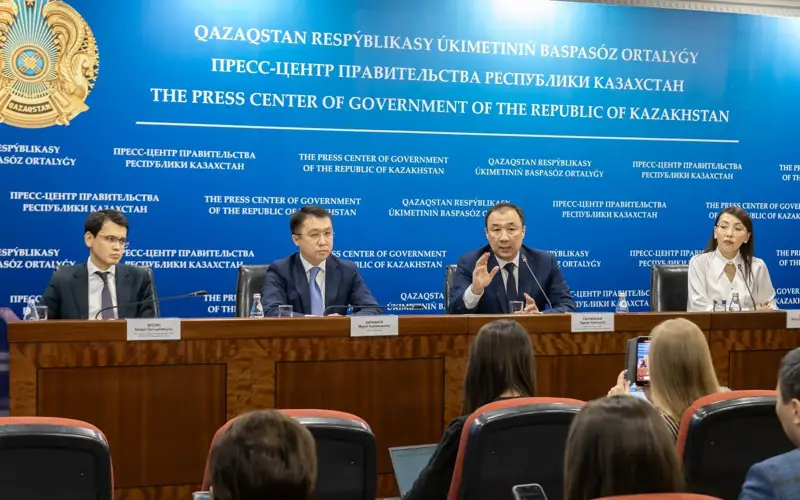 Пассажирские перевозки, тарифы, экспортный потенциал: как развивается казахстанская ЖД отрасль