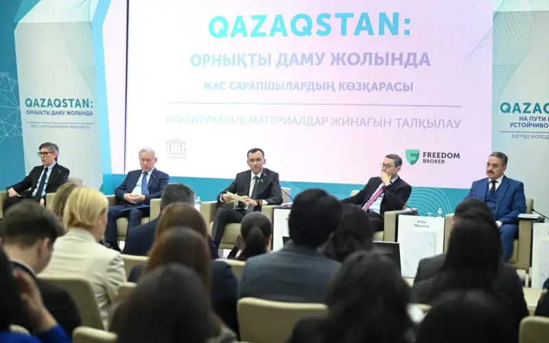 Маулен Ашимбаев