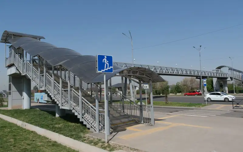 наземный пешеходный переход