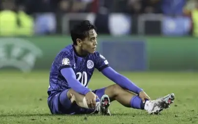 Футболиста сборной Казахстана наградили за матч против Словении