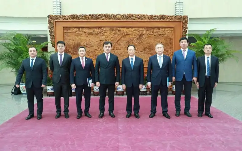 哈中