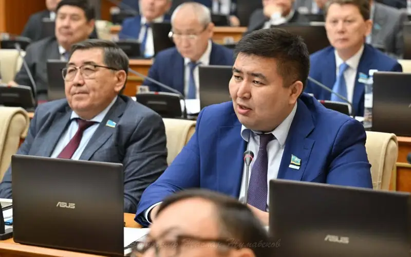 елнұр бейсенбаев