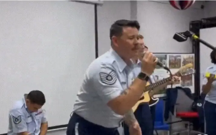 Фото: Видео кадры