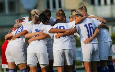 Женская сборная Казахстана по футболу 