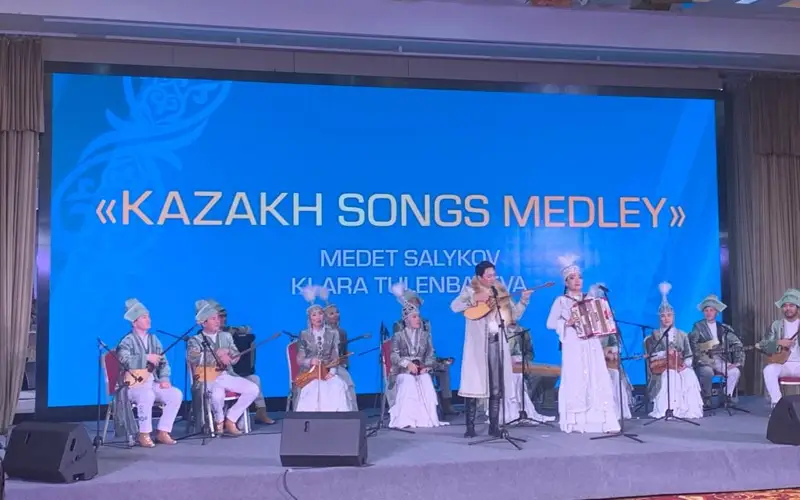 mádenı kúnder