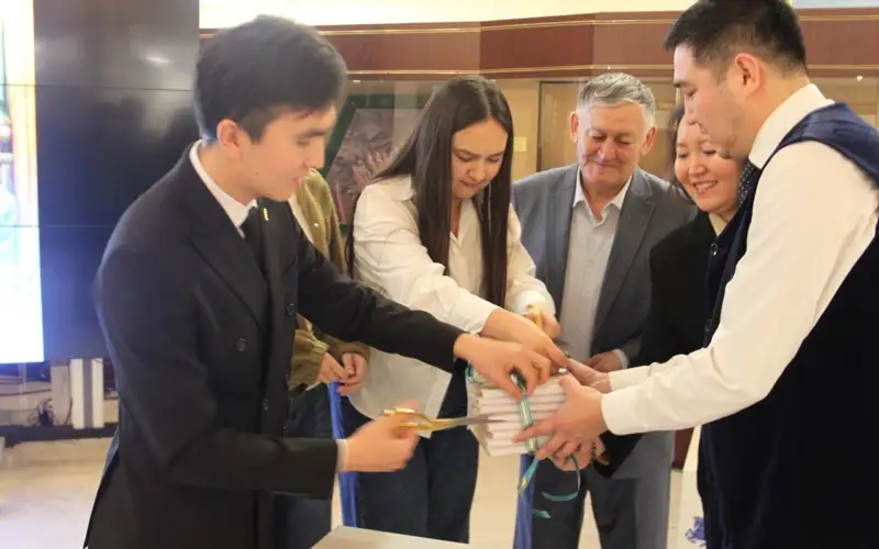 Амиржан Алпеисов роман