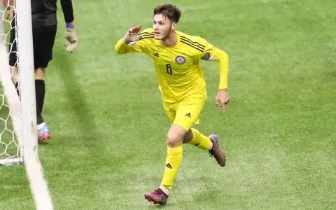 Максим Самородов 