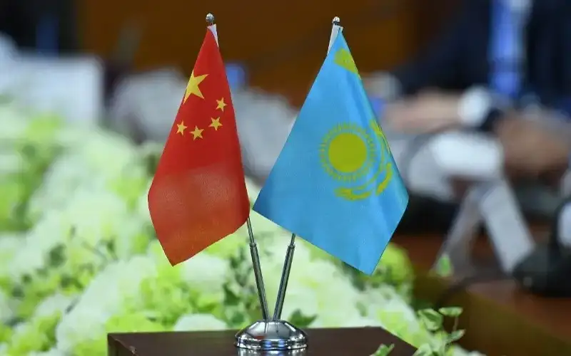 农业部长与中国海关总署署长会晤 