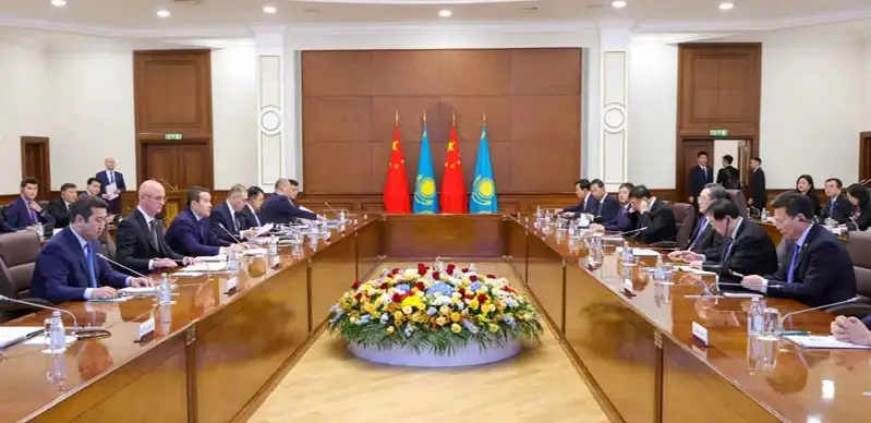  Әлихан Смайылов индустрияландыру саласындағы Қазақстан-Қытай жобаларының тізбесін кеңейтуді ұсынды