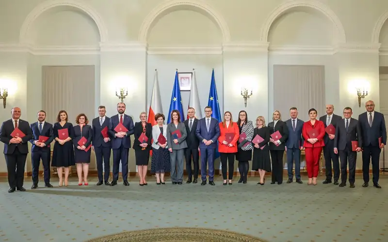 Более половины состава нового правительства Польши – женщины