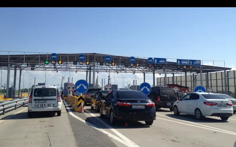 ақылы жолдар