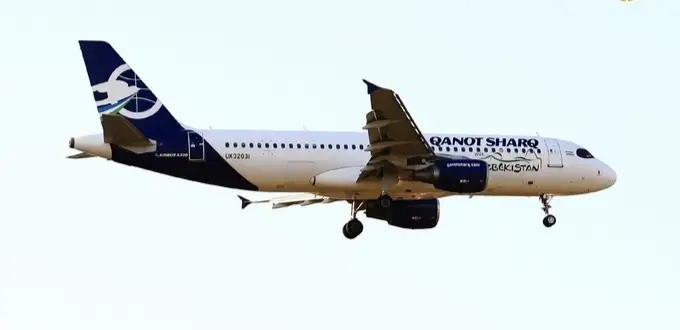 Санкт-Петербургдан Самарқандга учган самолёт Ақтўбега фавқулодда қўнди