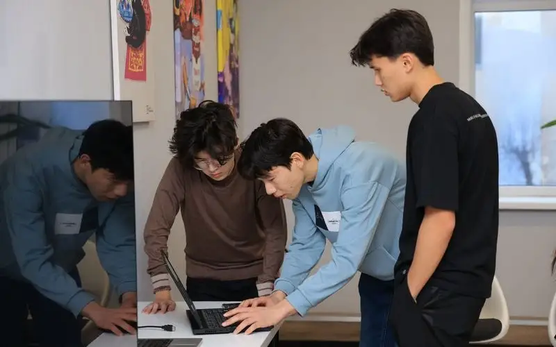 Приложение для поиска ям на дорогах разработал школьник из Караганды