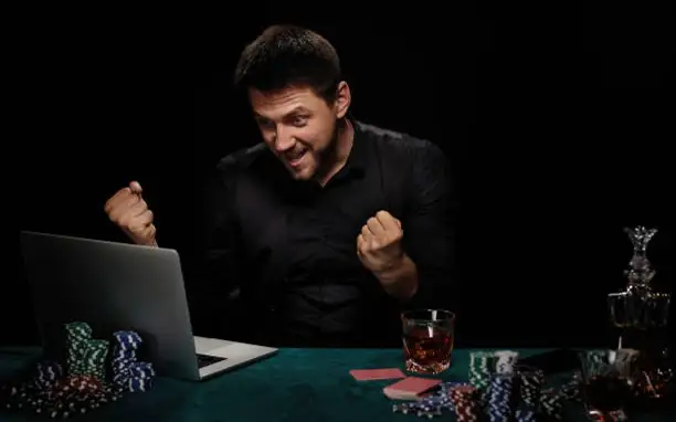 Қазақстанда лудомания дерті өршіп барады. Оны қалай шектеуге болады?