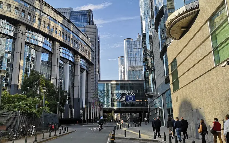 европарламент