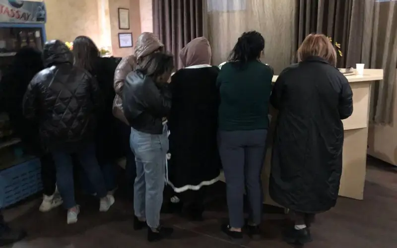 проститутки