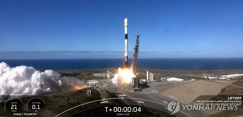 韩国首颗军事侦察卫星发射成功