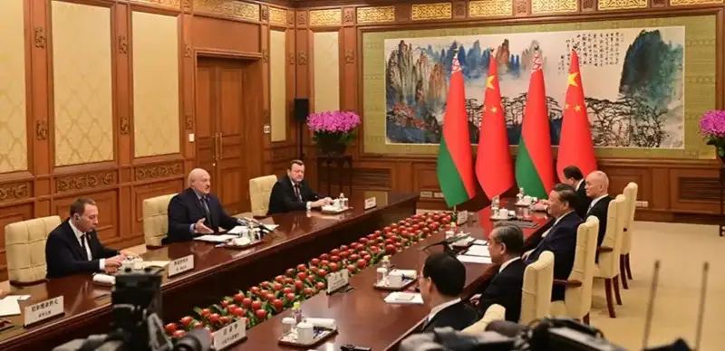 Лукашенко ва Си Цзиньпин Пекинда учрашди