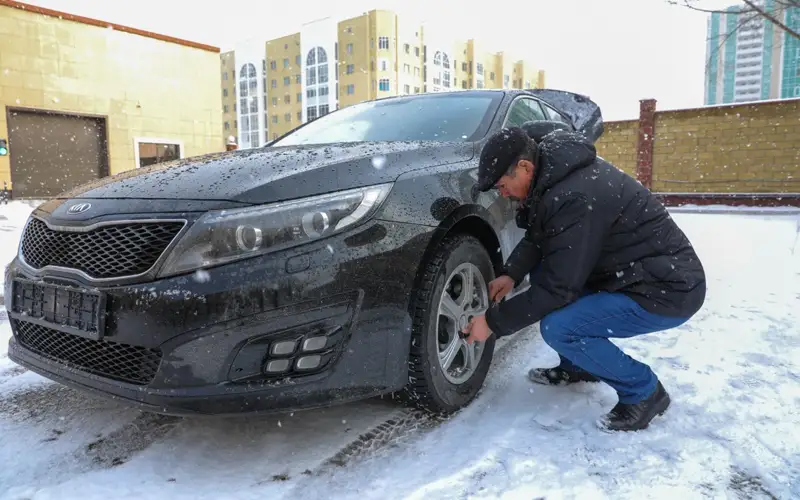 Ересек әйел осырады