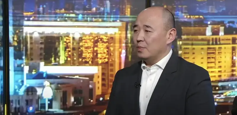 Kanat Sharlapaev