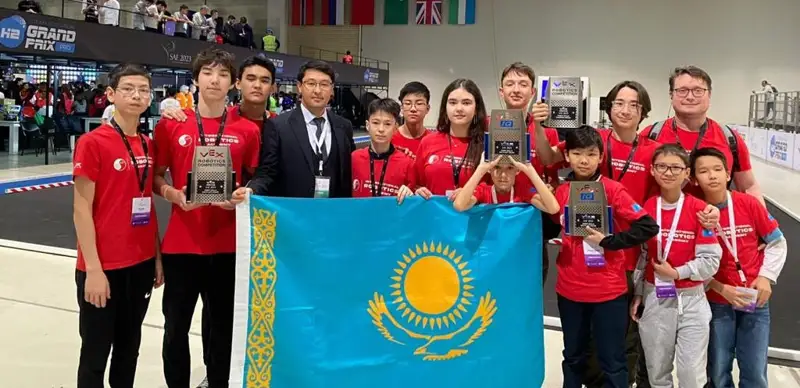 Казахстанцы победили на международном фестивале в Баку 