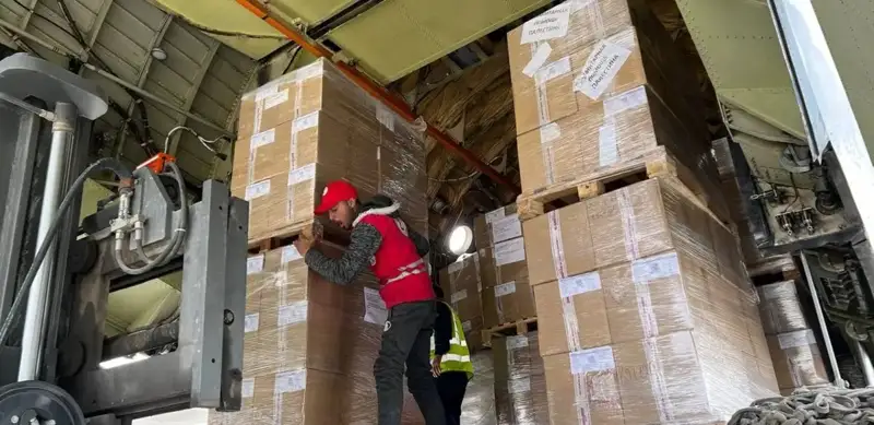 Қозоғистондан гуманитар юк ортилган самолёт Мисрга қўнди