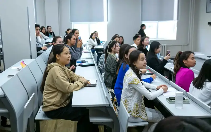 2025 йилгача Астана ва Алмати шаҳарларида француз мактаблари ташкил этилади