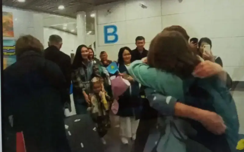 اسىراپ العان بالا