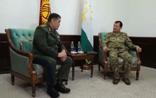 Таджикистан и Кыргызстан обсуждают границу