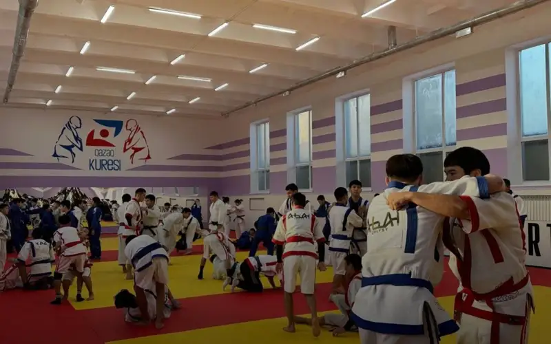  Юные семейчане смогут бесплатно посещать занятия по всем видам борьбы