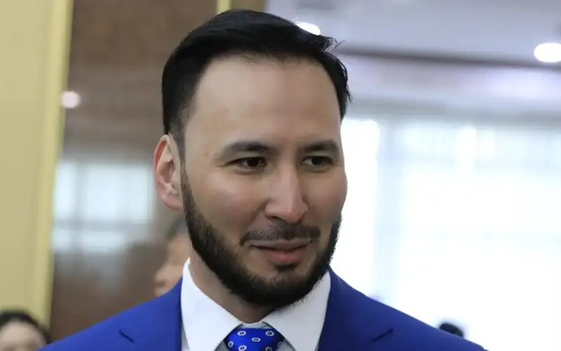 Айдарбек Ходжаназаров