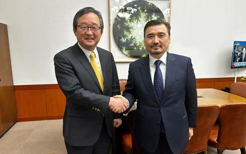 哈萨克斯坦大使会见韩国副外长